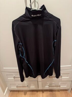 Bauer hockey Kevlar neck Men’s Black Long-Sleeve black with Blue Piping